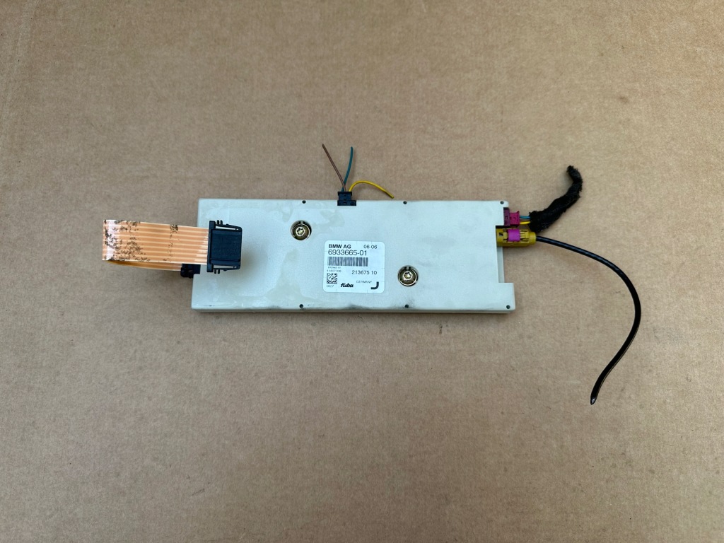 фото №1, Bmw 7 e65 модуль усилитель антенны 6933665
