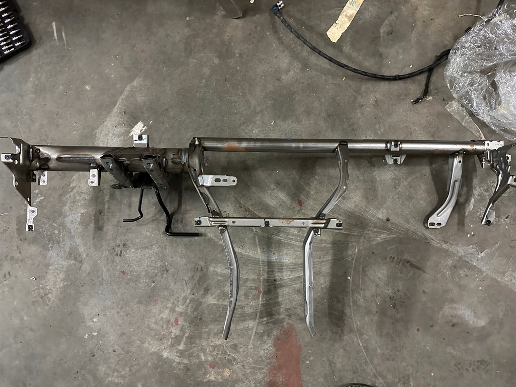 фото №5, Каркас балка консолі 5g1857017h vw golf vii