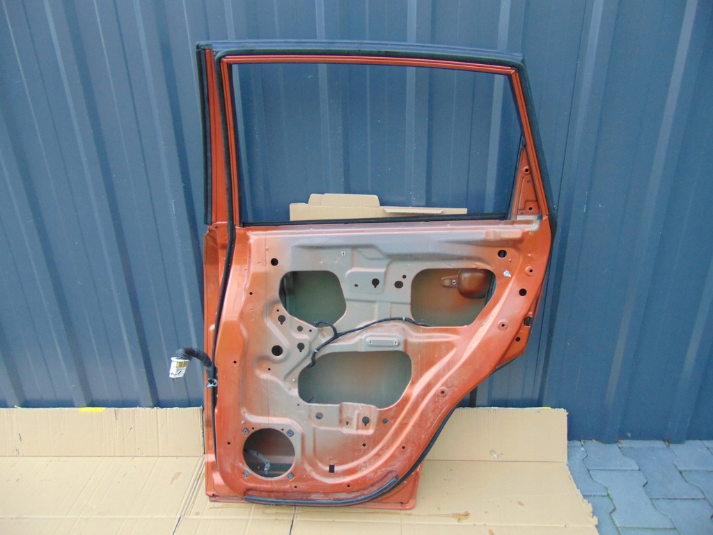 фото №8, Дверь правый задняя saturn vue opel antara