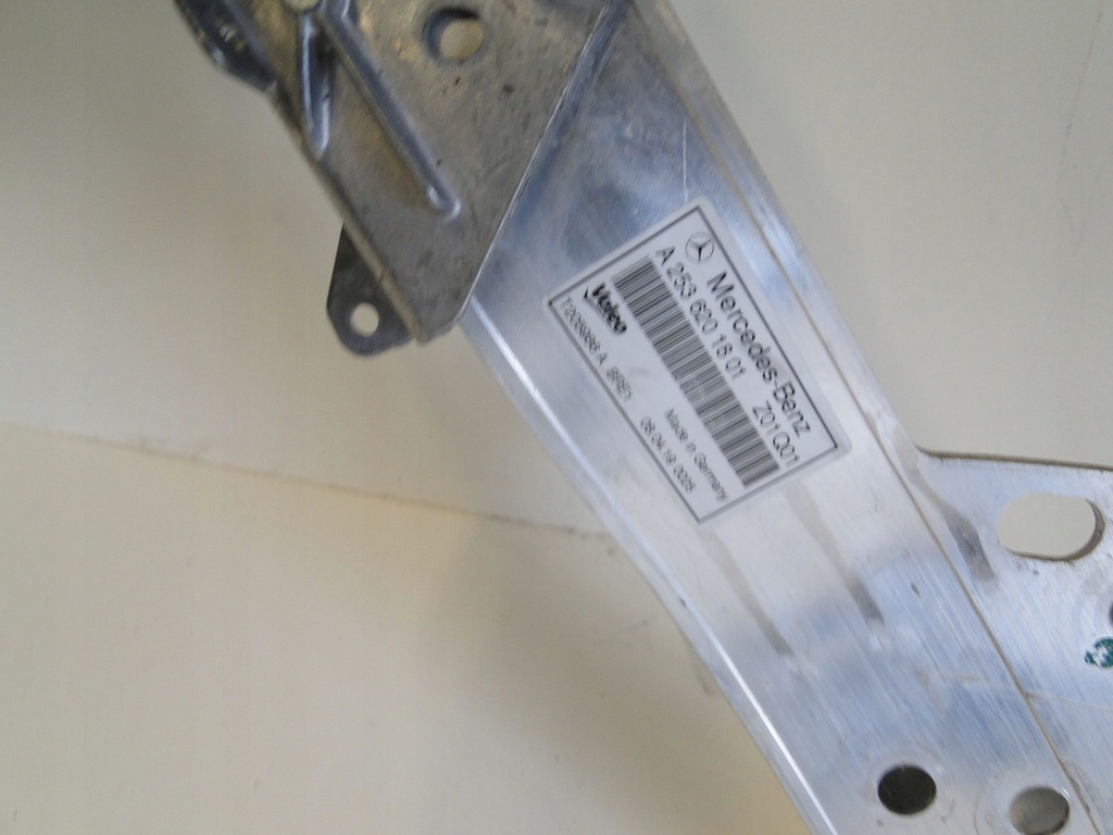 фото №10, Mercedes pas передний усилитель a2536201801 glc 253 x253