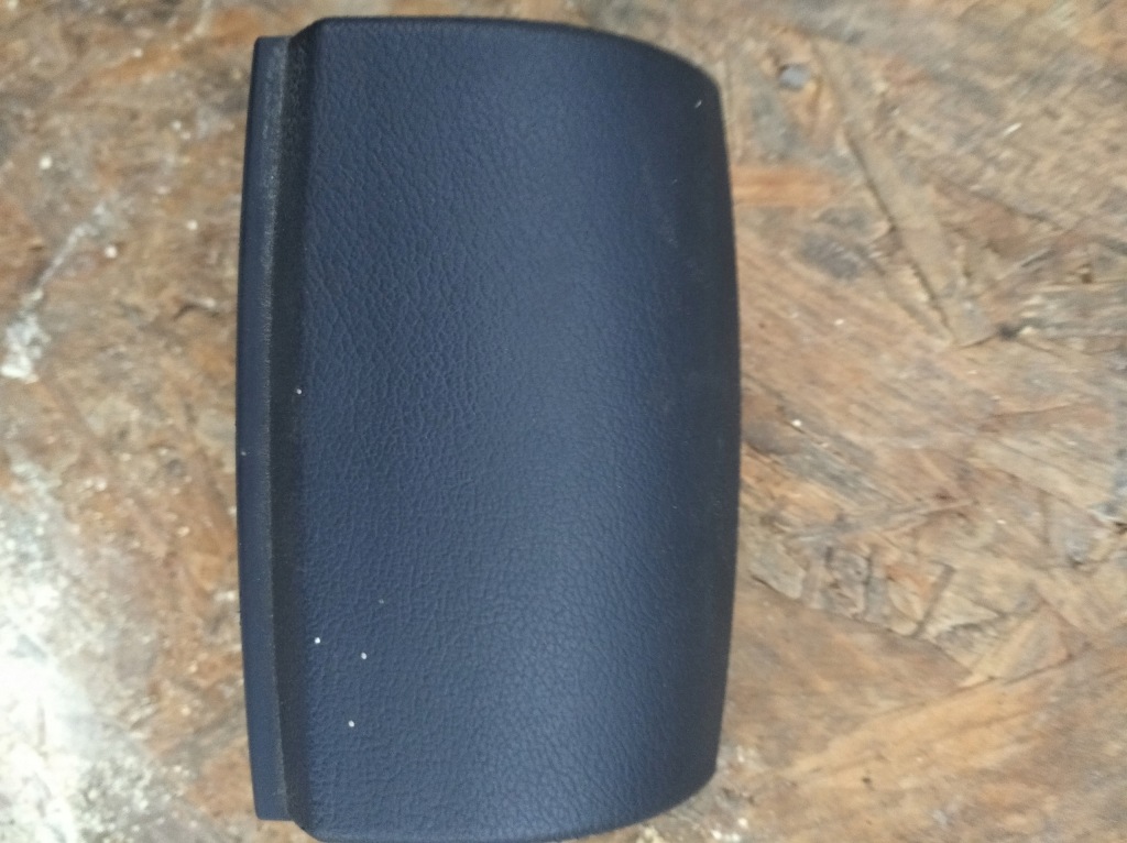 Купити Audi a3 8p 03-12 попільничка тунель задня задня 8p0857961