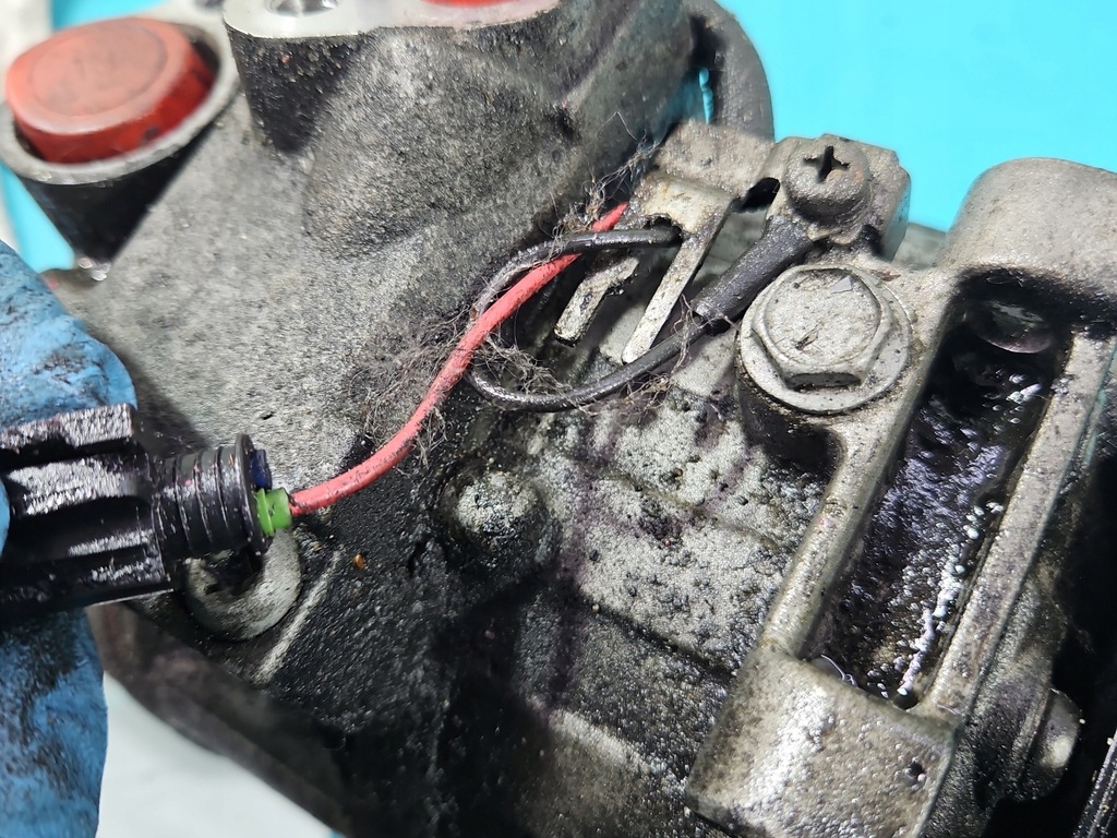 фото №9, Компрессор кондиционера компрессор mercedes vito w639 a0022307211