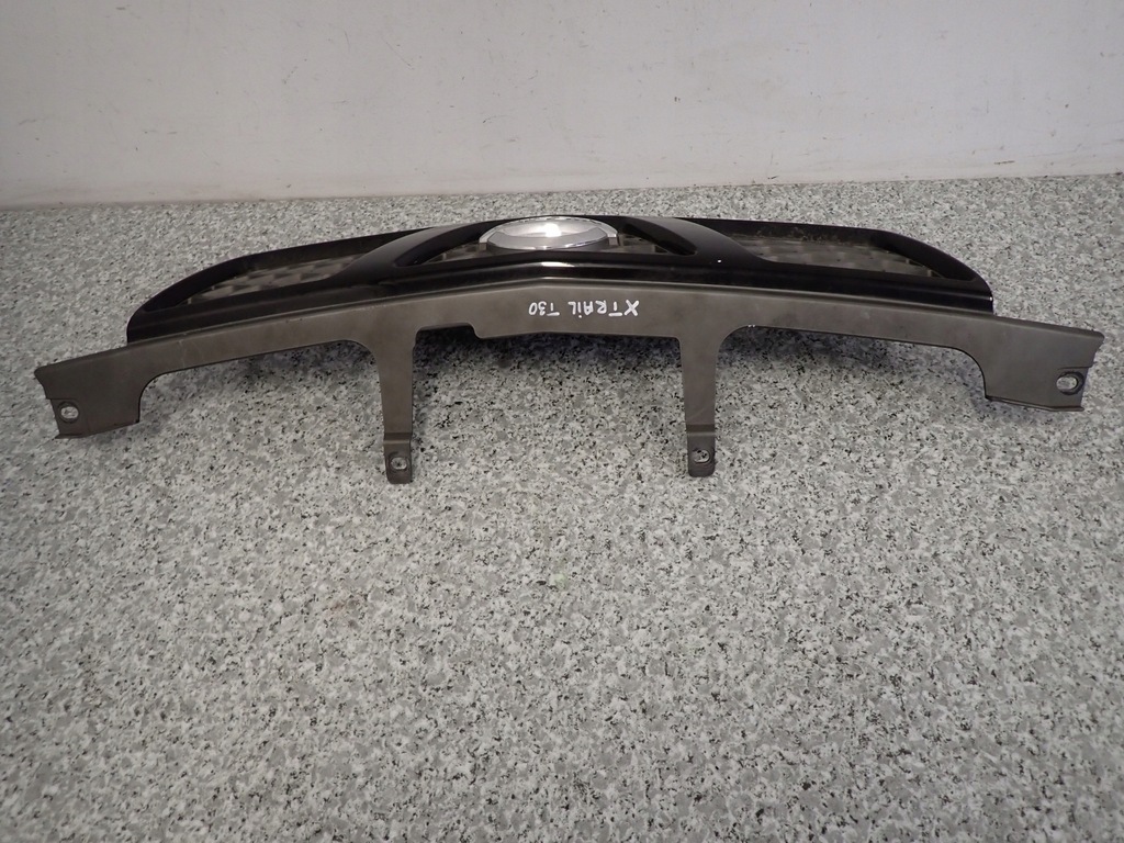 фото №5, Nissan xtrail t30 решётка радиатора решётка впуск воздуха