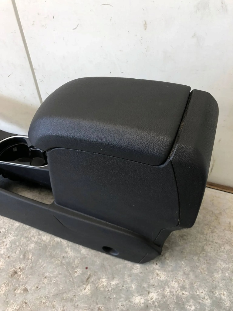 фото №11, Тунель середній підлокітник ford fiesta mk7