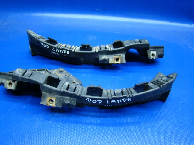 фото №1, Направляющая pod фара перед правый forester iii 08-13r