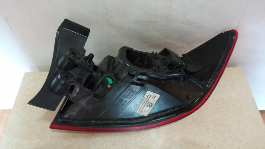 фото №3, Лампа задняя renault clio iv