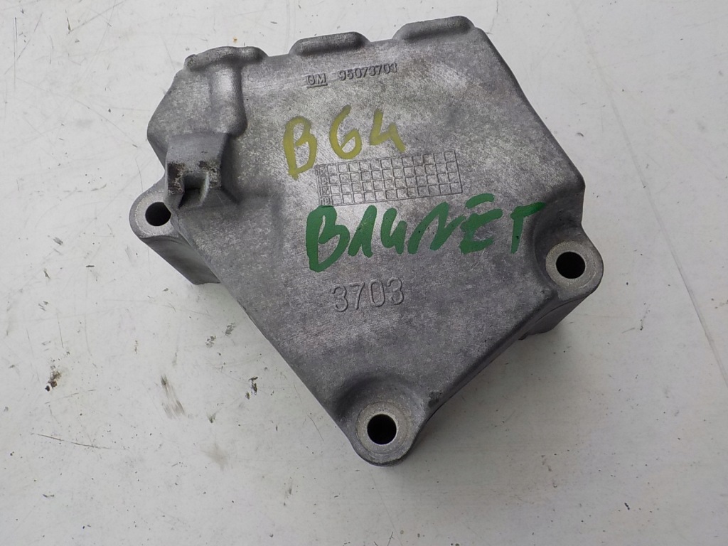 фото №1, Opel mokka 17r 1.4 turbo b14net кронштейн двигателя 95073703