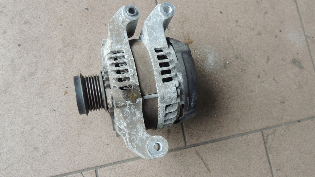 фото №1, Генератор dodge challenger 3.6 17r