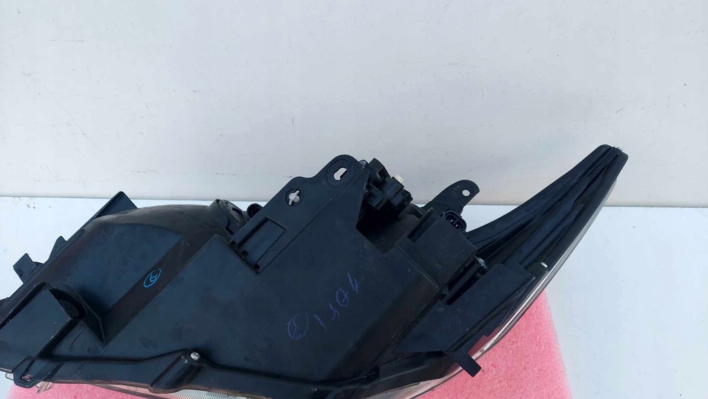 фото №8, Toyota prius iii 08- лампа правая перед передняя 1919