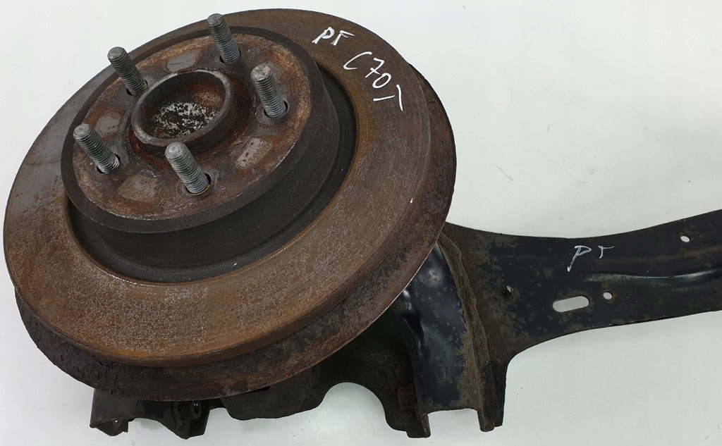 фото №1, Ступица поворотный кулак правый задняя volvo c70 ii 2.5 t