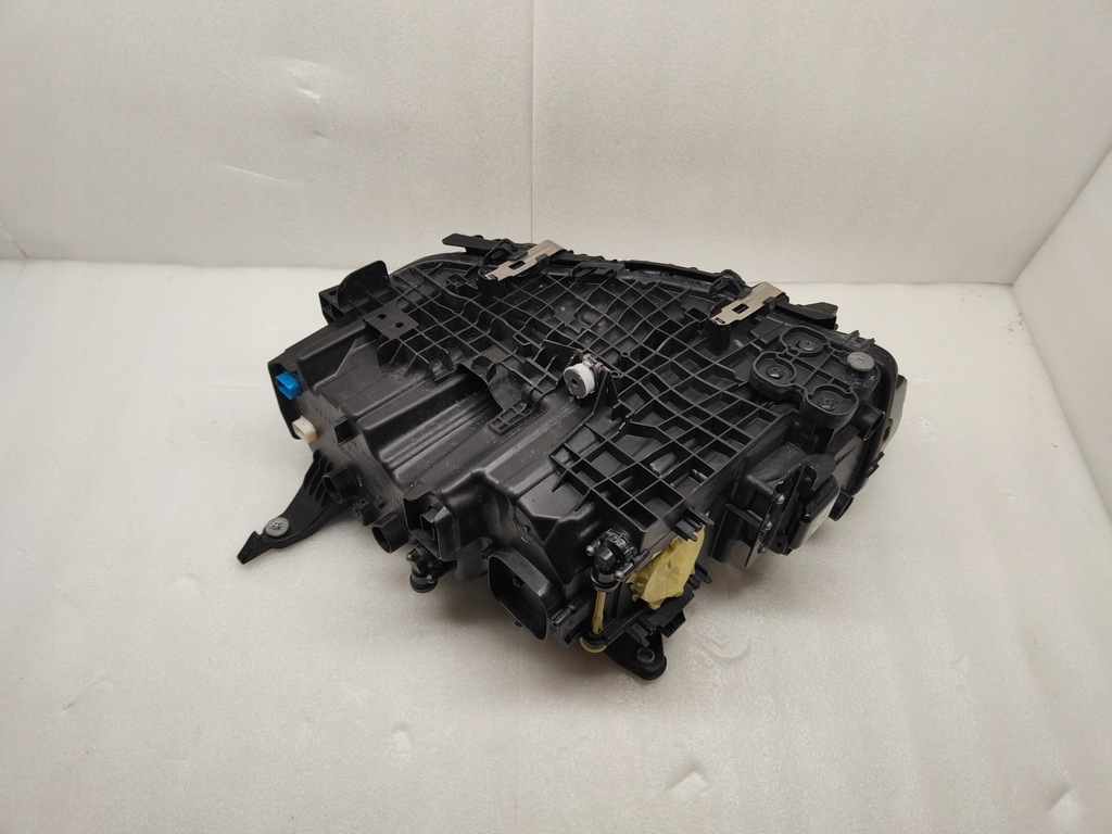 фото №12, Bmw 7 g70 лампа full led правий перед 5a63712