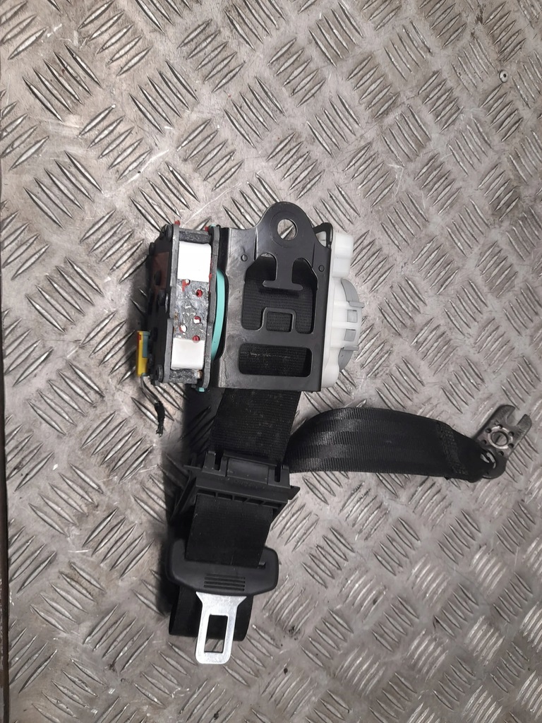 фото №5, Audi a8 4h0857807 задняя правая ремни безопасности