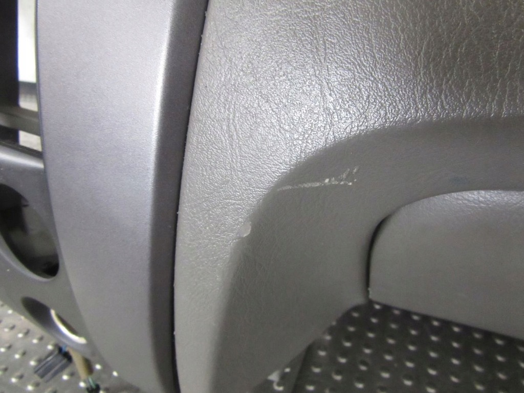 фото №7, Hyundai tucson i 2005 приборная панель приборная приборная панель+ подушка kpl