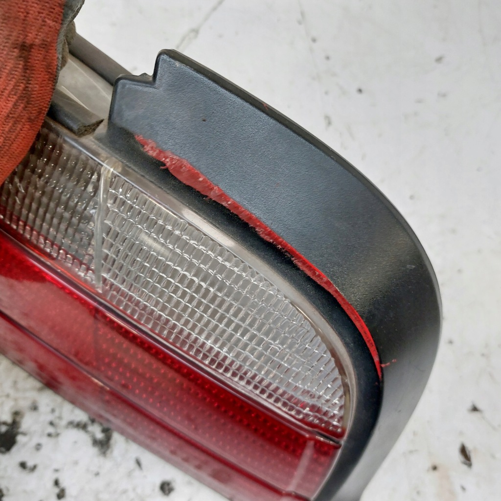 Bmw e36 купе кабриолет  фара левая задняя led Недорого