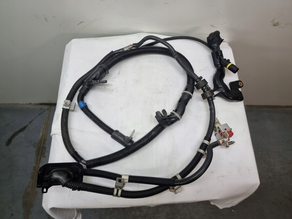 фото №1, Mercedes клема плюсова піротехнічна