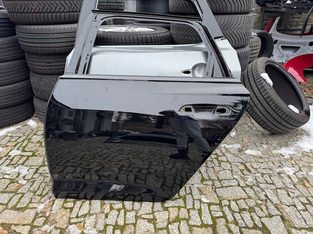 фото №1, Audi a6 c8 4k 4k0 kombi двері задні ліва задня оригінал