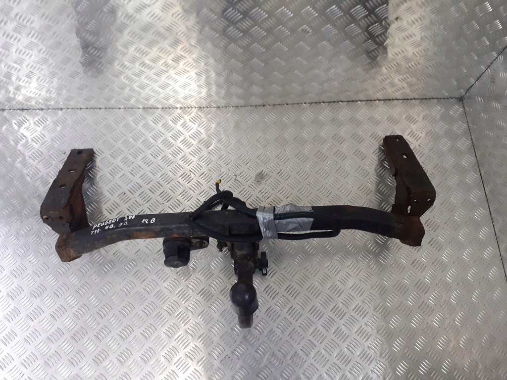 фото №1, Hak буксировочный peugeot 308