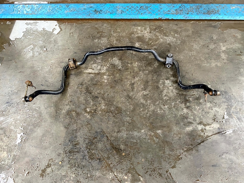 фото №1, Toyota hilux 8 viii 15- тяга стабілізатора стабілізатор перед