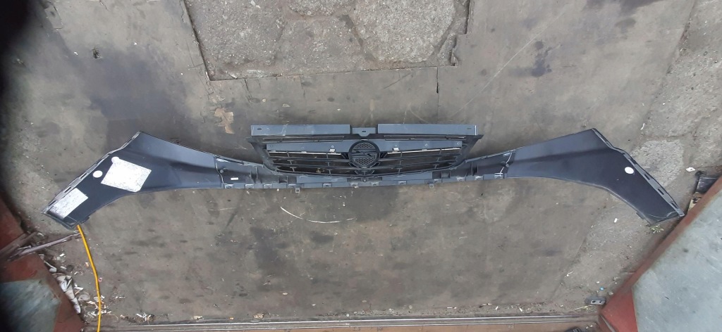 фото №8, Решітка радіатора решітка радіатора бампера перед opel vivaro 93856149