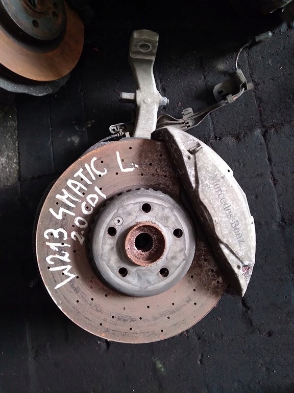 Купити Mercedes w213 4 matic поворотний кулак mcperson перед l.a2133325100 p.a2133325200