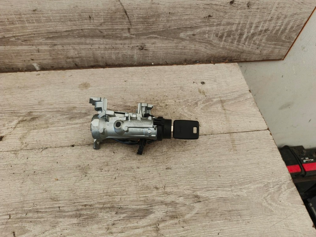 фото №1, Ключ замок запалювання audi a3 8p