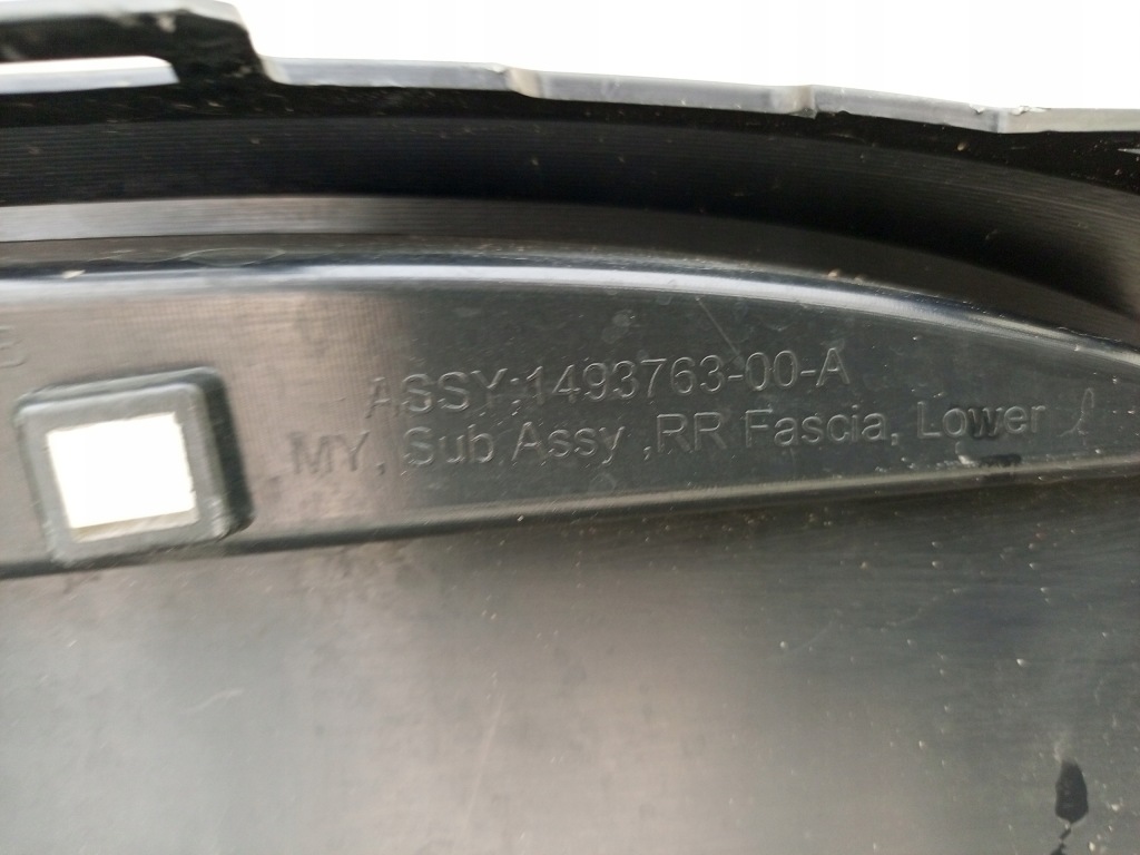 фото №12, Tesla model y 2020- спойлер диффузор накладка бампера задняя 1493763-00-a