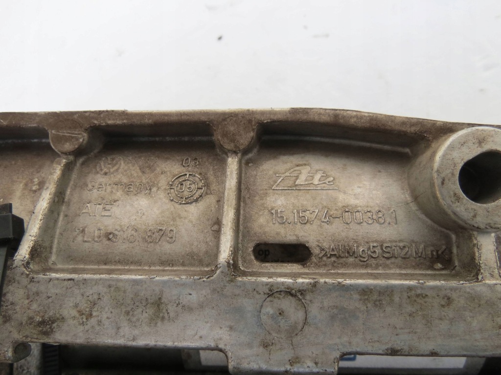 Компресор підвіска porsche cayenne 1 4.5 v8 7l5 9pa 4420512661 Оригінал