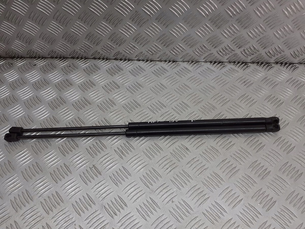 фото №1, Амортизатори капот перед alfa romeo 159