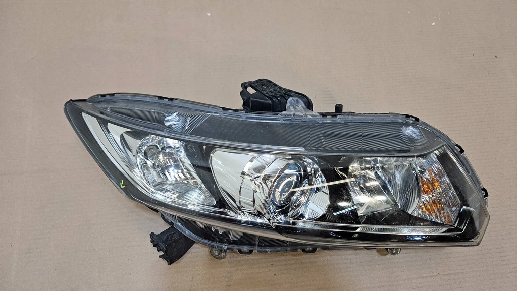 фото №13, Лампа перед передняя правая honda civic ix sedan линза