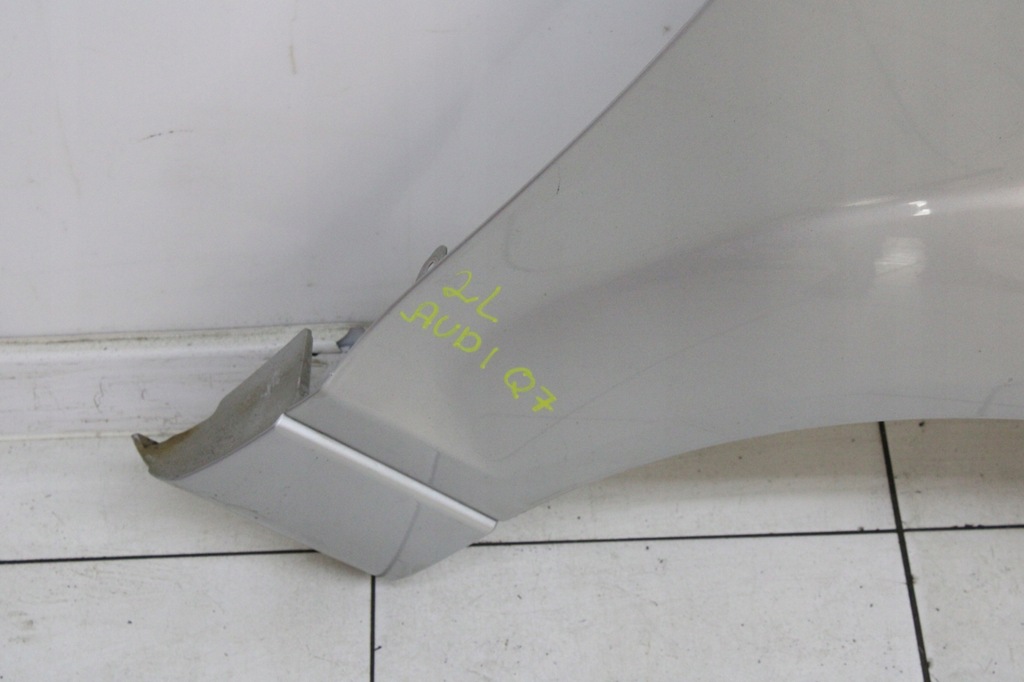 фото №10, Audi q7 i 4l 2005r- крила правий перед передній lx7w - код лакофарбового покриття