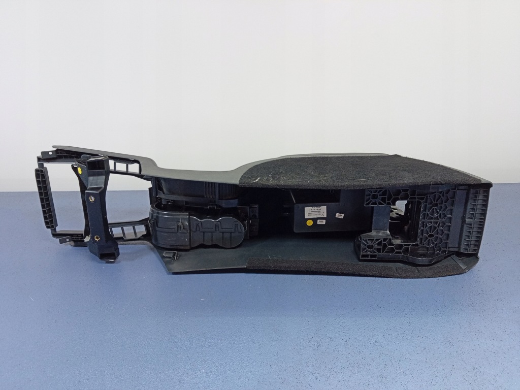 фото №4, Superb ii туннель средний подлокотник 3t0863241g