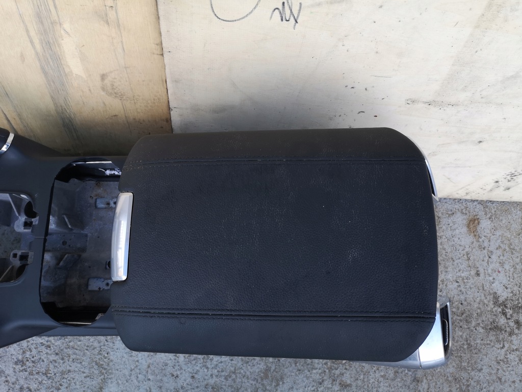 фото №5, Туннель средний подлокотник porsche cayenne ii 7p5