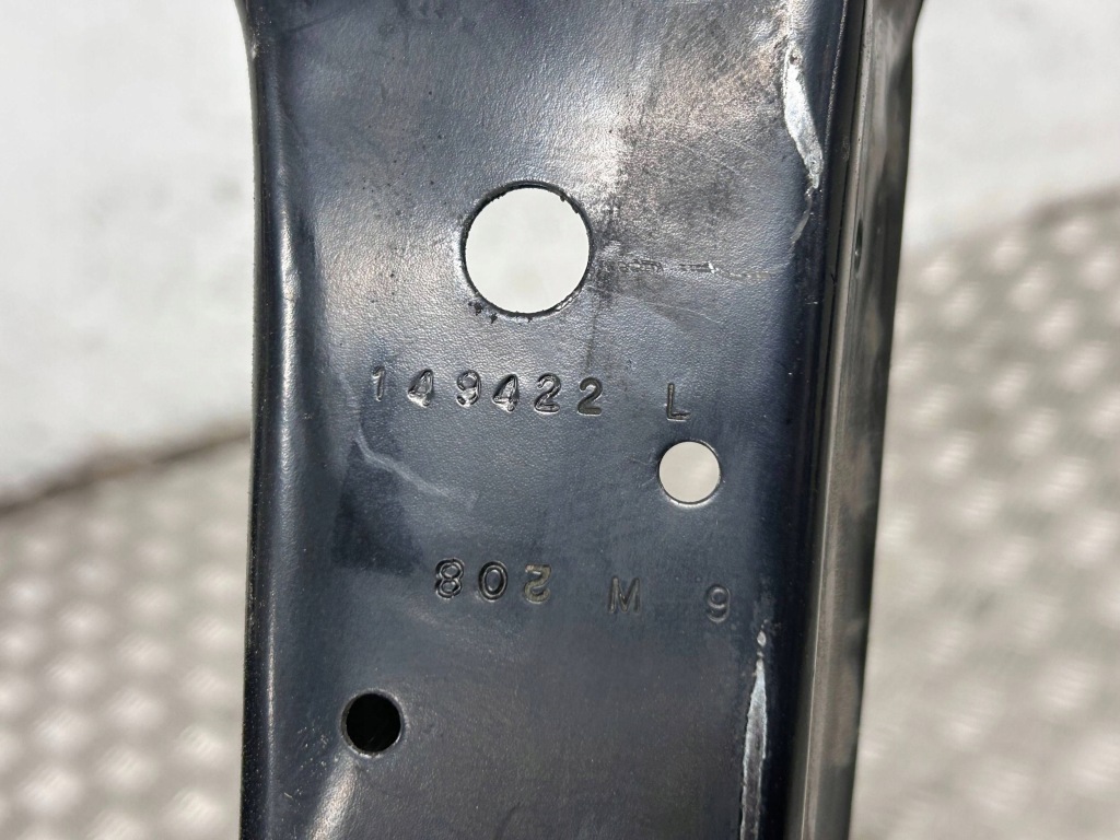 фото №8, Кронштейн боковий поперечина передній dodge durango iii 149422