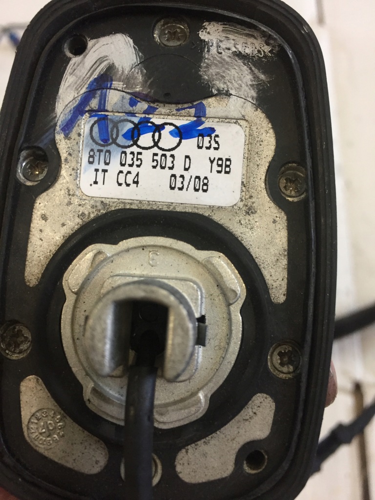 фото №6, Audi a4 b8 a5 ly9b антенна кровельная rekin 8t0035503d