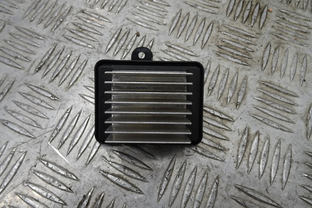 фото №2, Opel corsa f резистор резистор dmuchay