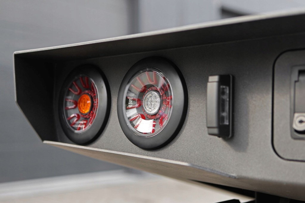 фото №11, Обшивка transportowa pickup toyota hilux revo - flatbed more 4x4