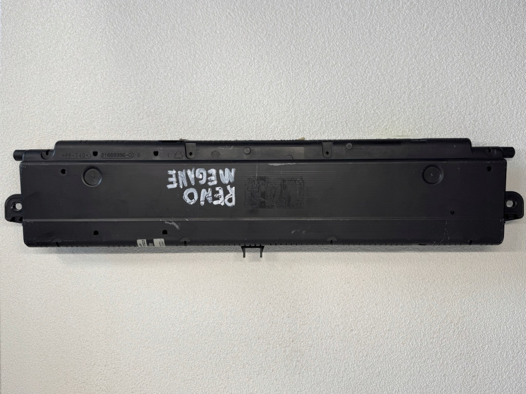 Панель спидометр дисплей renault scenic 2 p8200365607e Цена