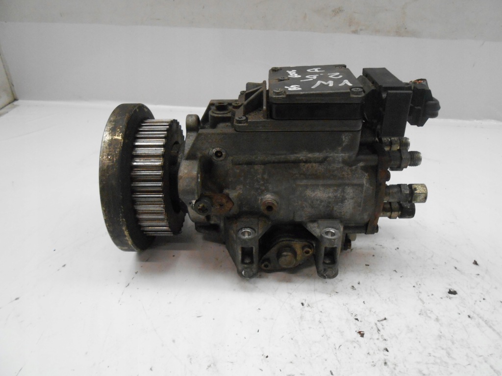 фото №4, Vw passat b5 audi a4 b5 a6 c5 насос упорскування 0470506006