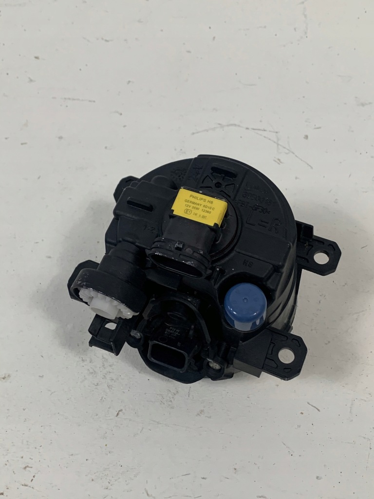 фото №4, Ford mustang vi 14- противотуманная фара бампера l=r org