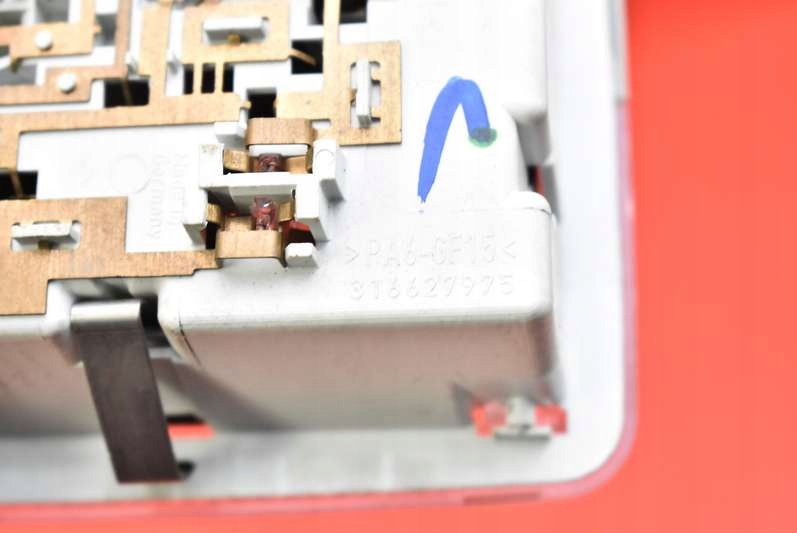 фото №8, Лампа освещение салона перед chevrolet cruze 1 i 09r