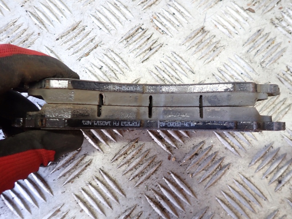 фото №9, Гальмівні диски передні гальмівні колодки пара ford f150 5.0 2021-