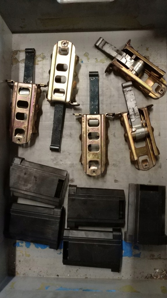 Ограничитель дверь задний  mercedes w140 107mm Оригинал