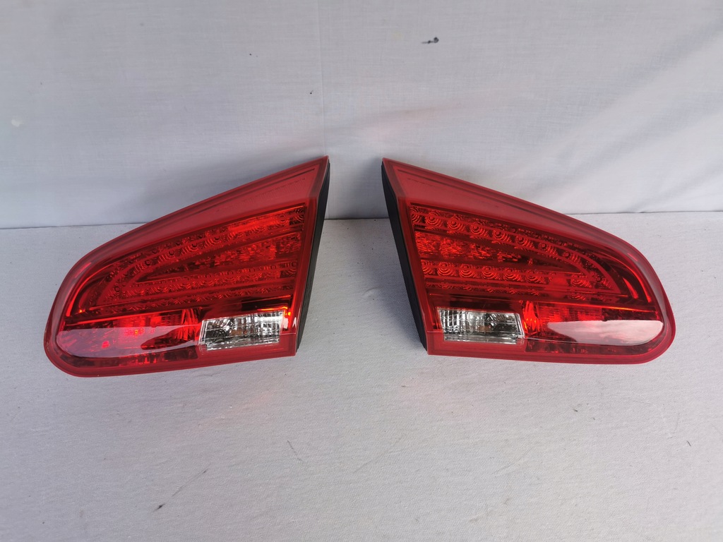 фото №1, Kia ceed ii hb лампа led w кришка задня задня права