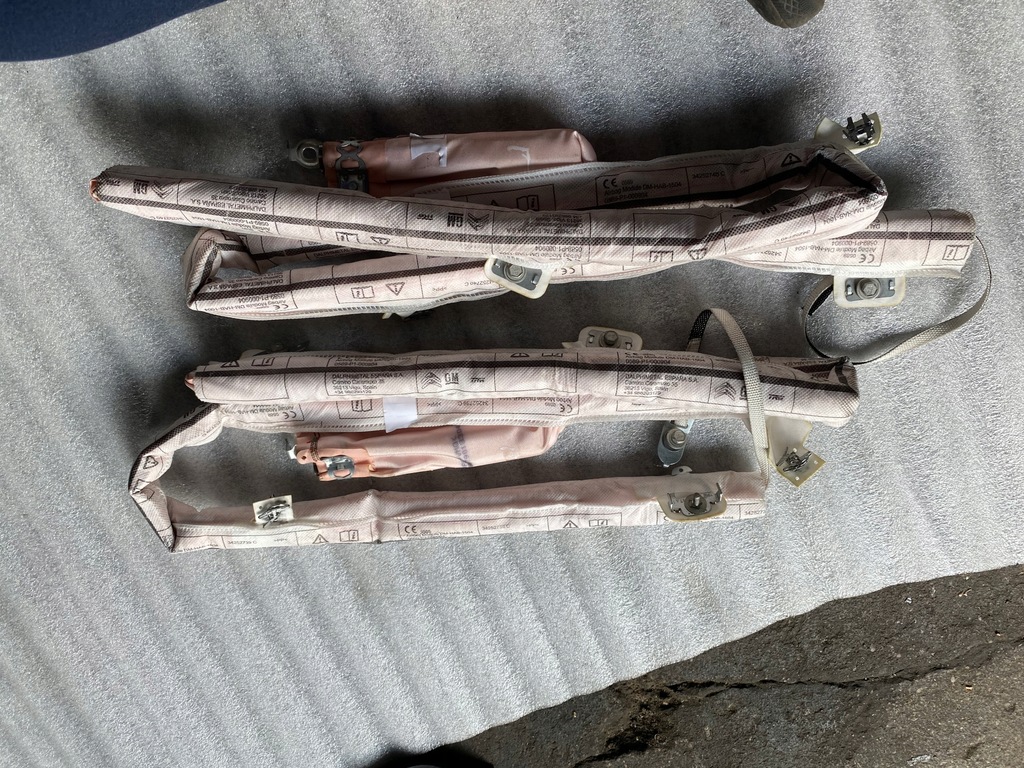 фото №1, Opel crossland x шторка безпеки ліва