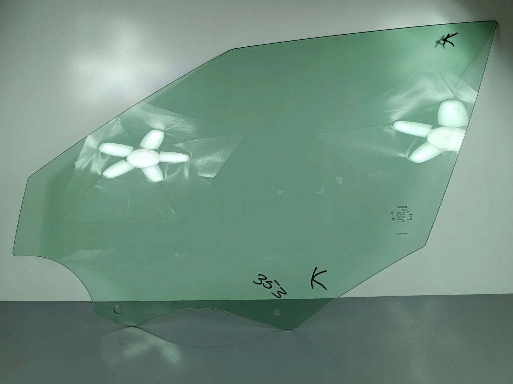 Купить 2023 polestar 2 стекло дверь передних