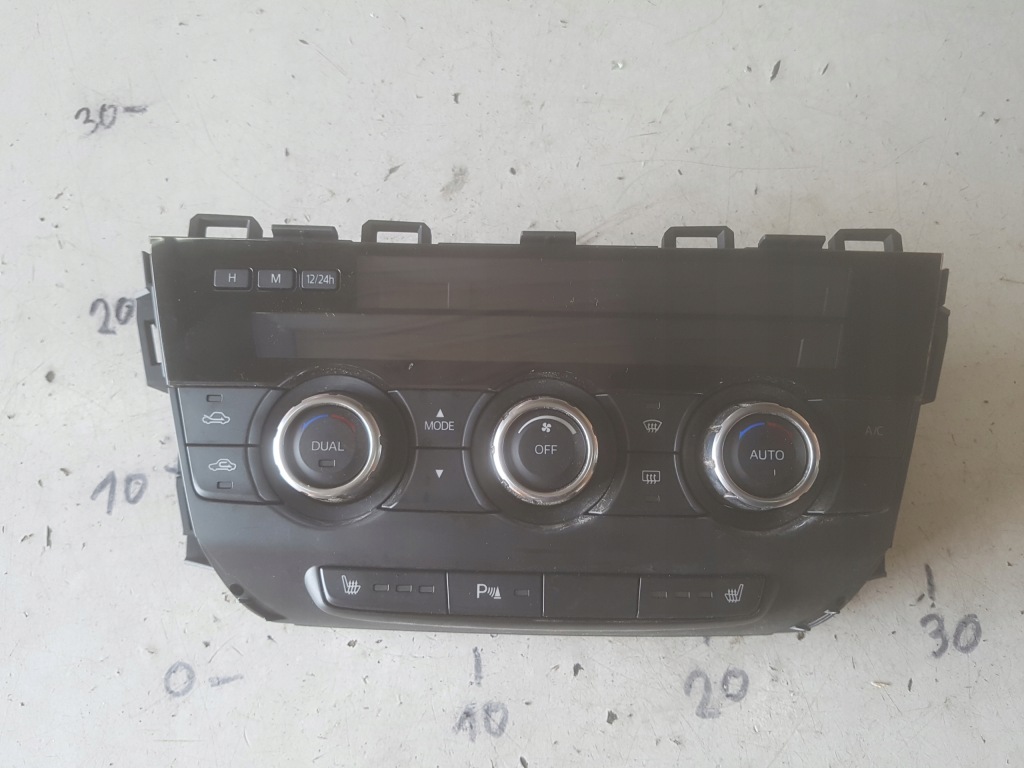 фото №1, Mazda cx-5 i 12-17r панель кондиціонера обдув