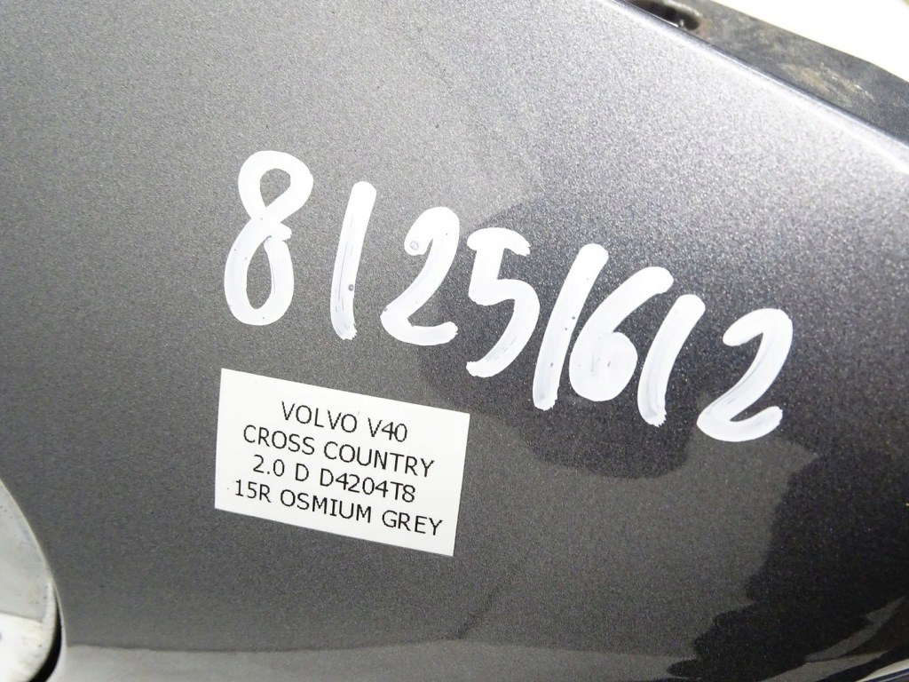 Kompletny бампер перед передний volvo v40 cc cros country osmium grey Киев