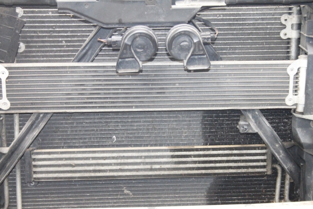 Комплектный  ремень передний audi q7 4l 7l0121203h 3.0l дизель 176kw 2010 Недорого