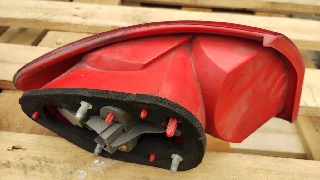 фото №6, Alfa romeo 147 лампа задняя правая левая