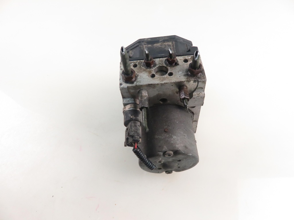 фото №6, Насос abs toyota corolla _e12_ 0265950132 8954102070